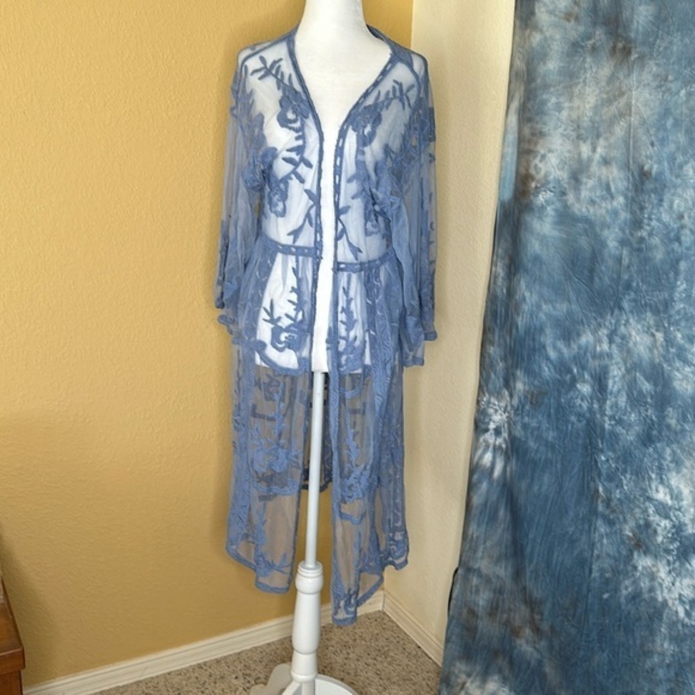 NWT Lauren Conrad blue lace/sheer Duster Sz Onesize